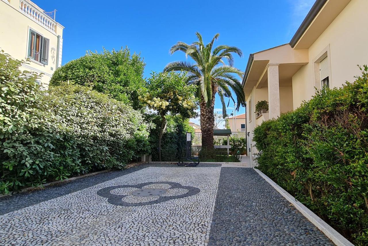 Residence Villa Livia San Vincenzo Exterior foto
